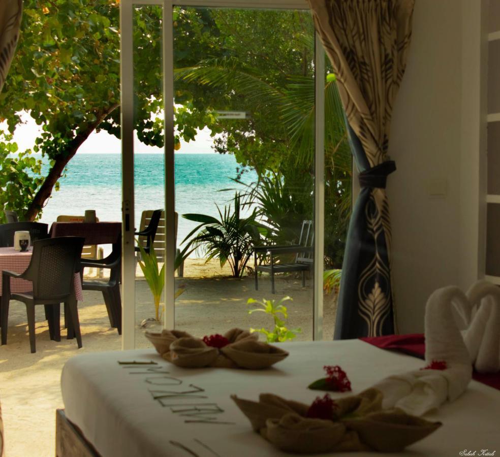 Crown Hotel-private Bikini Konukevi Dhiffushi