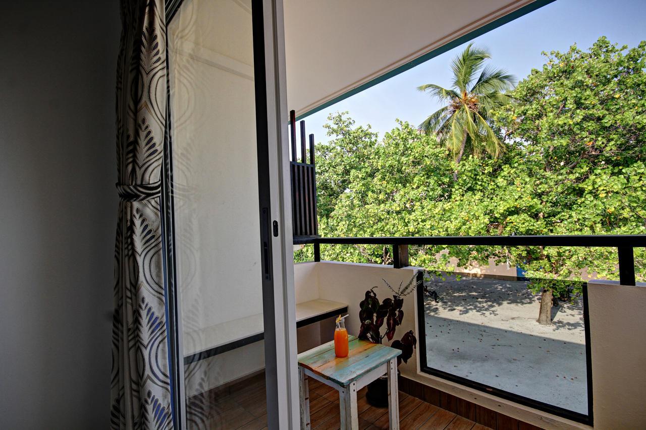 Konukevi Crown Hotel-private Bikini Dhiffushi
